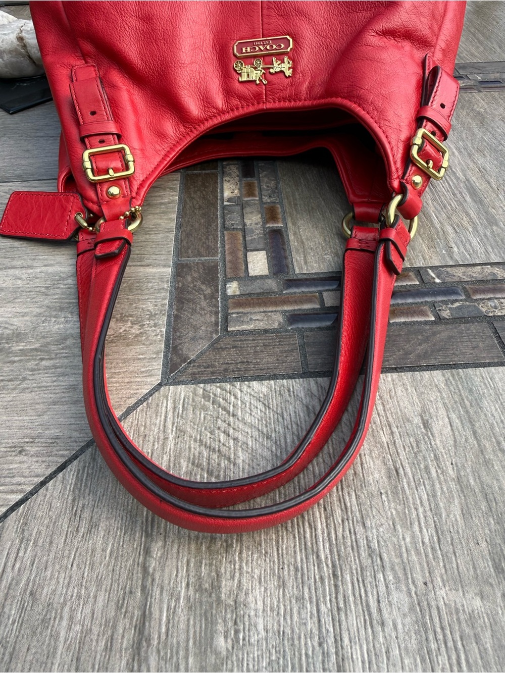 EUC Coach Madison Abigail Shoulder Bag Red Pebbled Leather Vintage Y2K - Picture 9 of 15